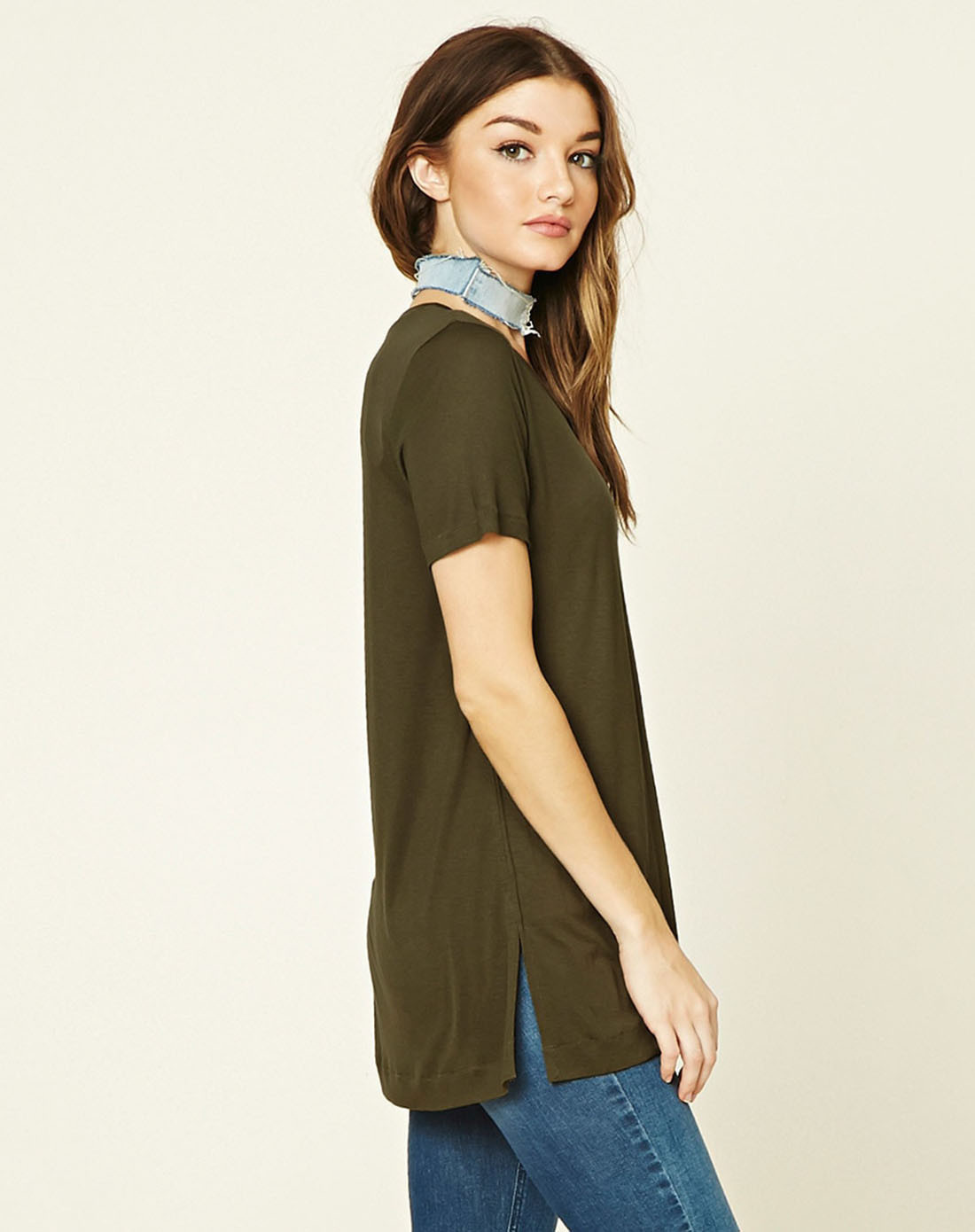 百搭款宽松纯色短袖t恤橄榄色