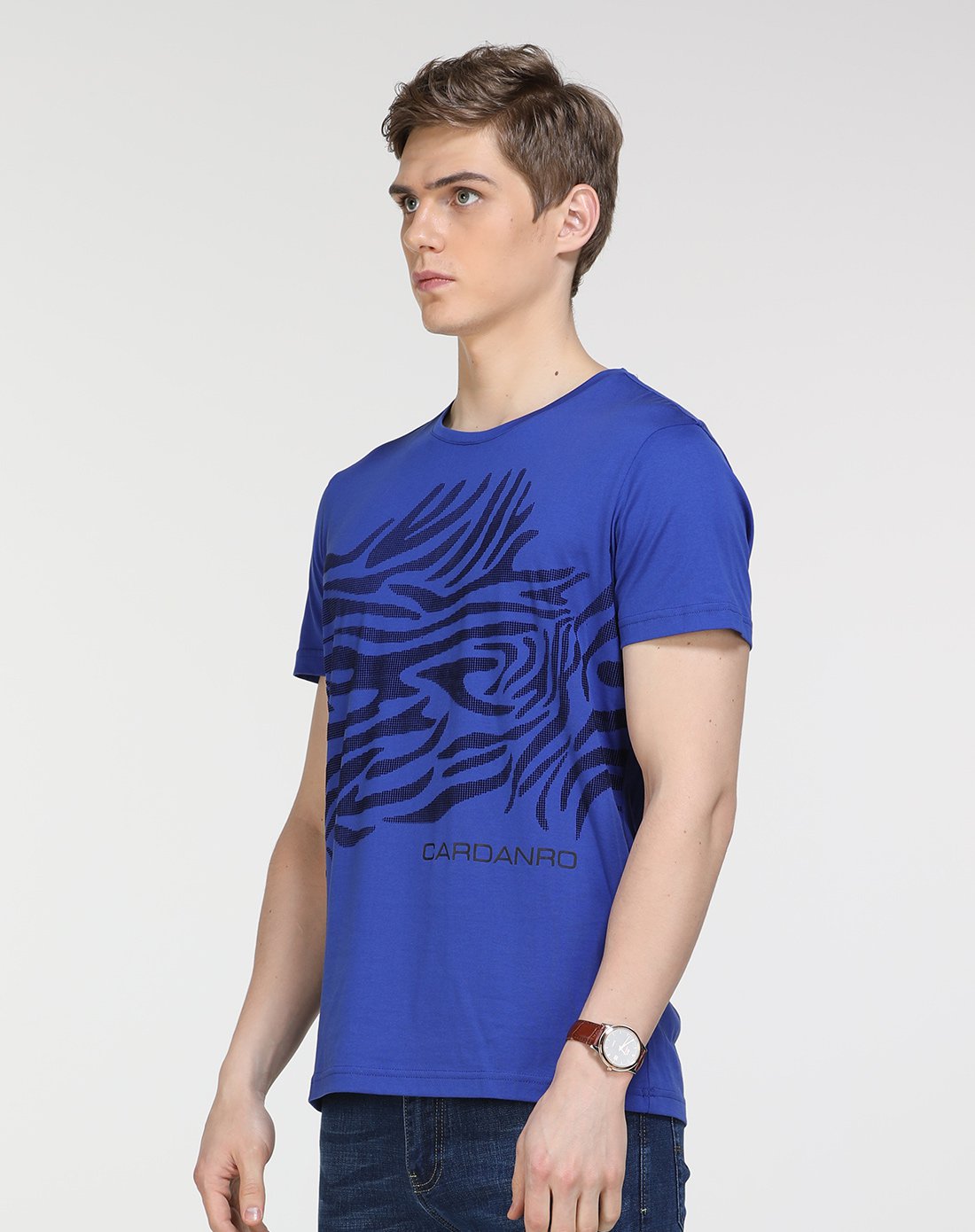 卡丹路圆领时尚短袖t恤