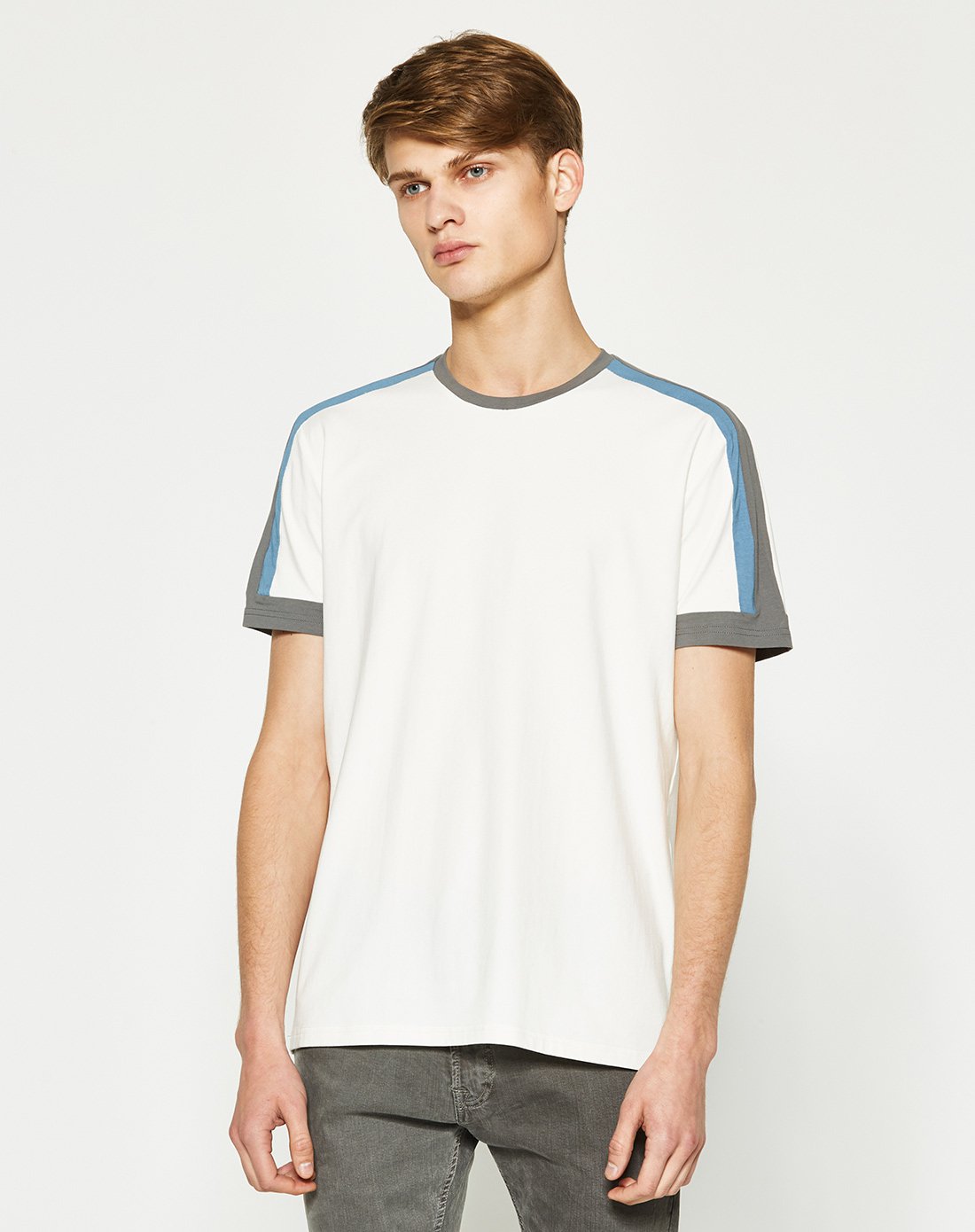 2017新品个性撞色圆领t恤修身涤纶短袖男