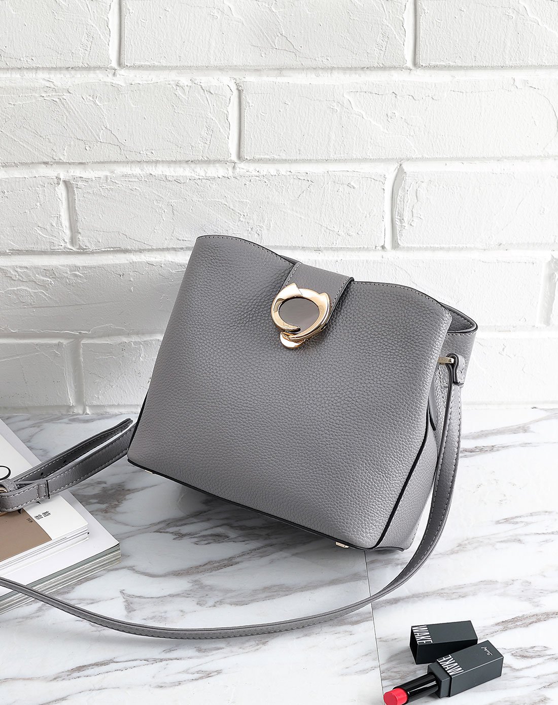 休闲简约时尚单肩包斜挎包藕粉