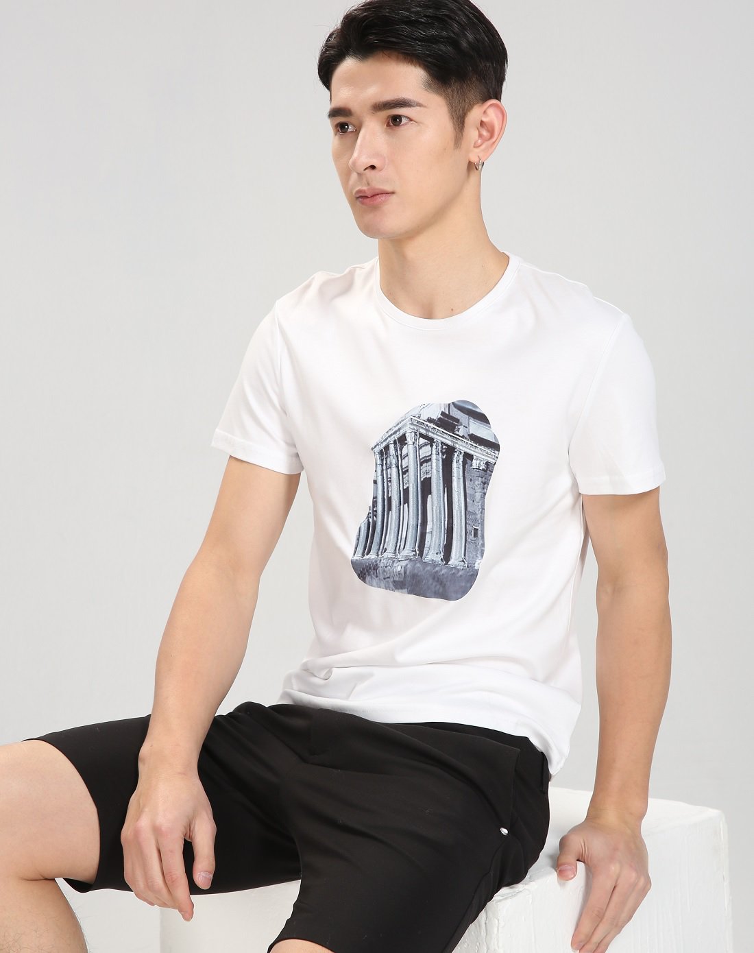 时尚无领短袖t恤白色