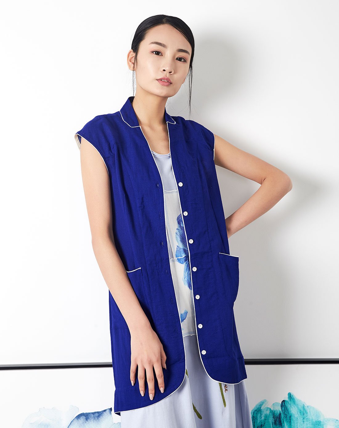 文艺风简约无袖外套群青色