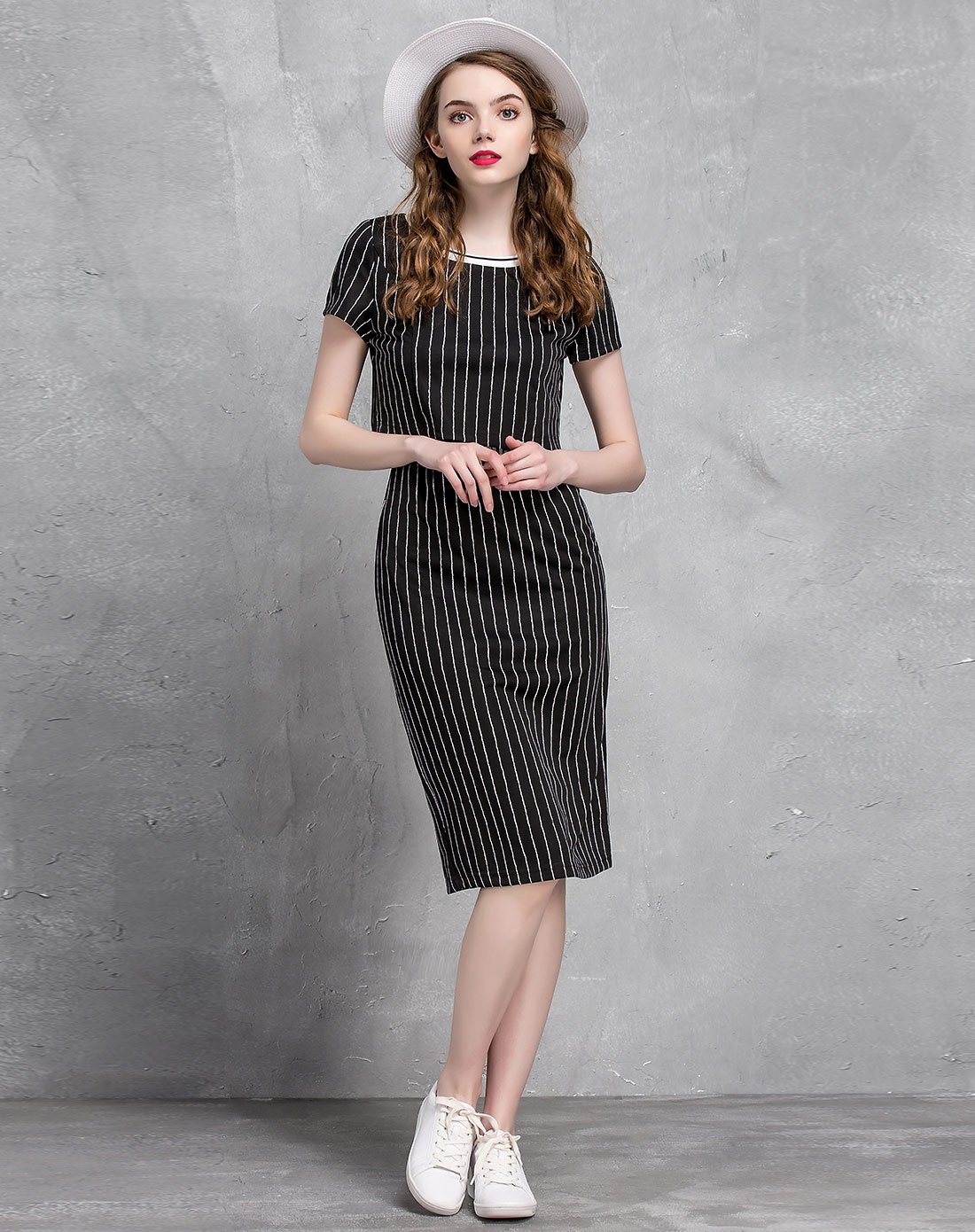 竖条纹假两件连衣裙白色