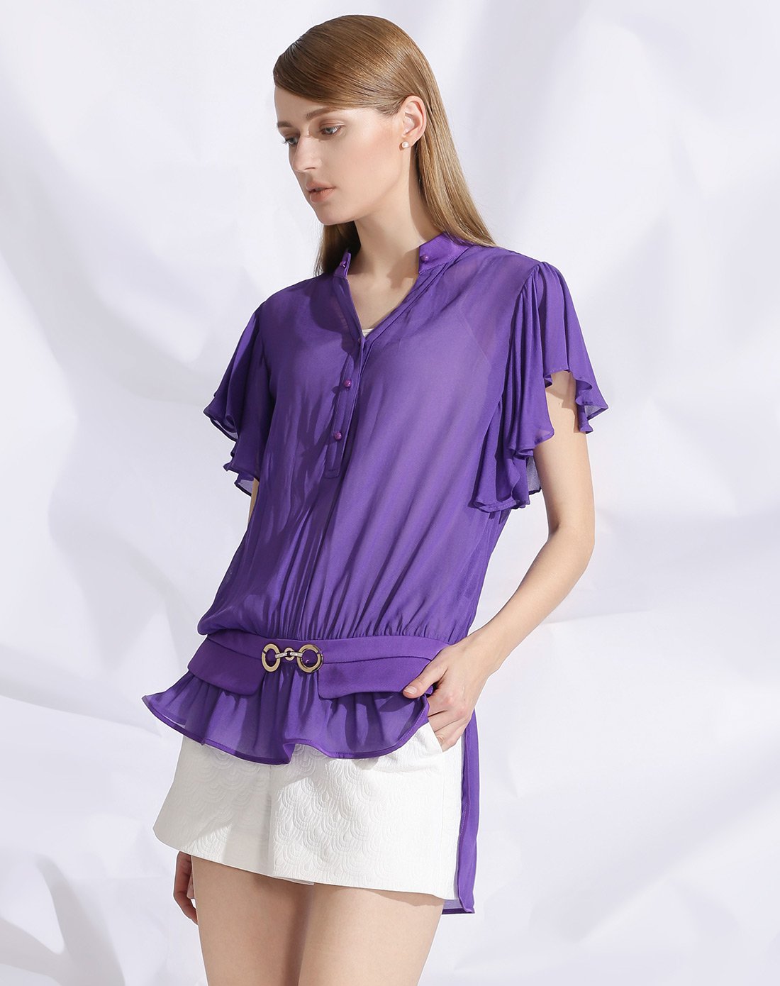 魅力时髦荷叶袖上衣