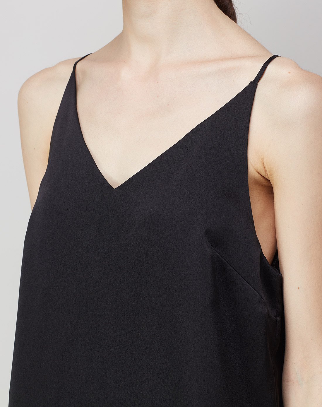 外搭/单穿时尚吊带背心中长款黑色