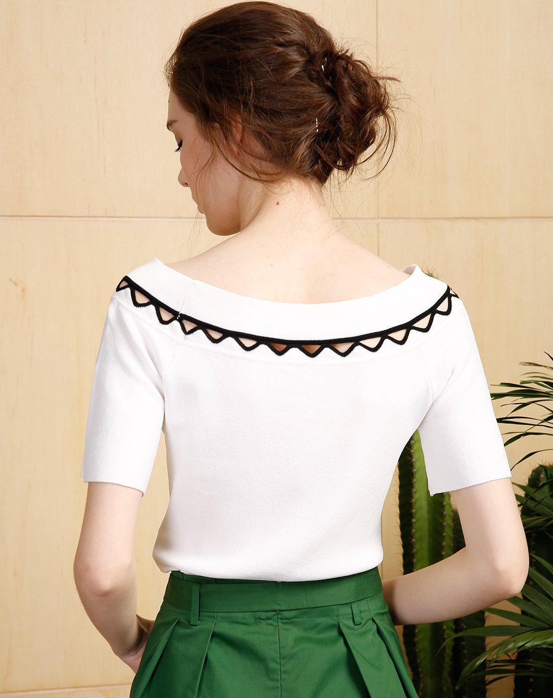 osa欧莎白色船领简约通勤短袖针织衫