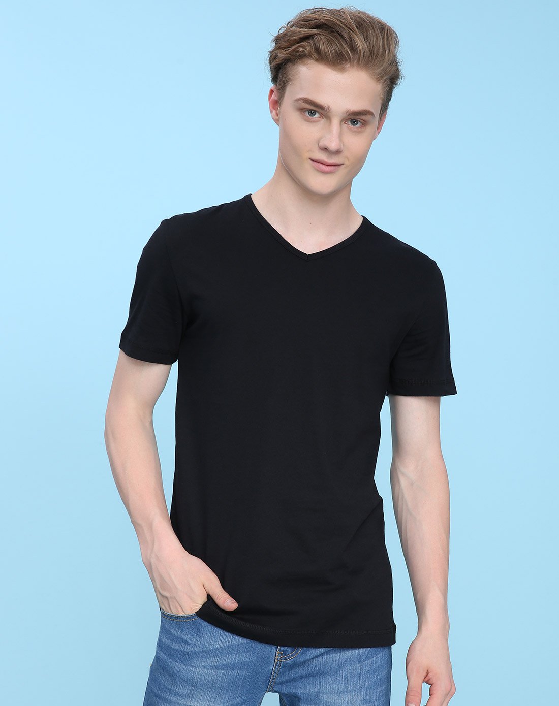 男装舒适简洁v领短袖t恤