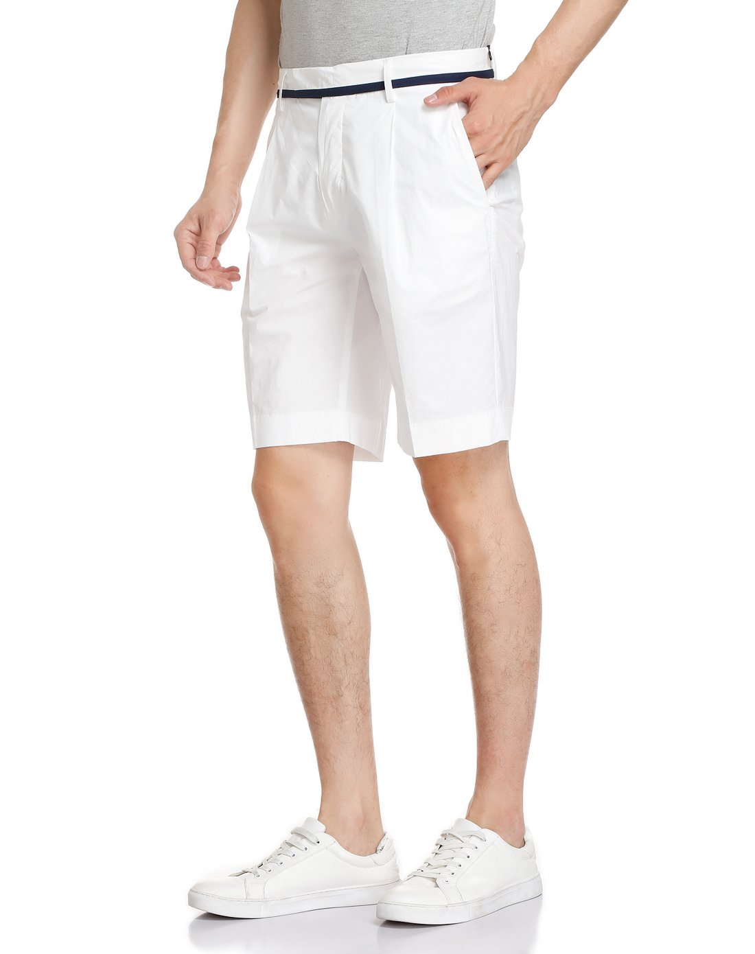 男款舒适百搭休闲短裤白色