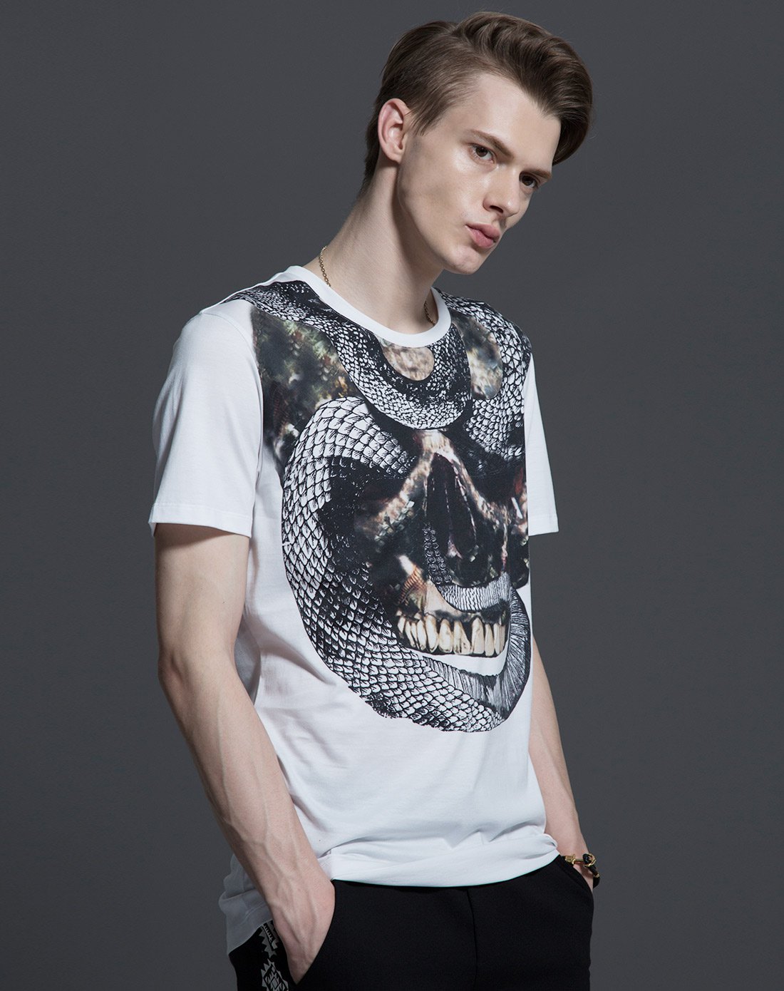时尚潮流夸张精致动物纹图案纯棉男款t恤短袖