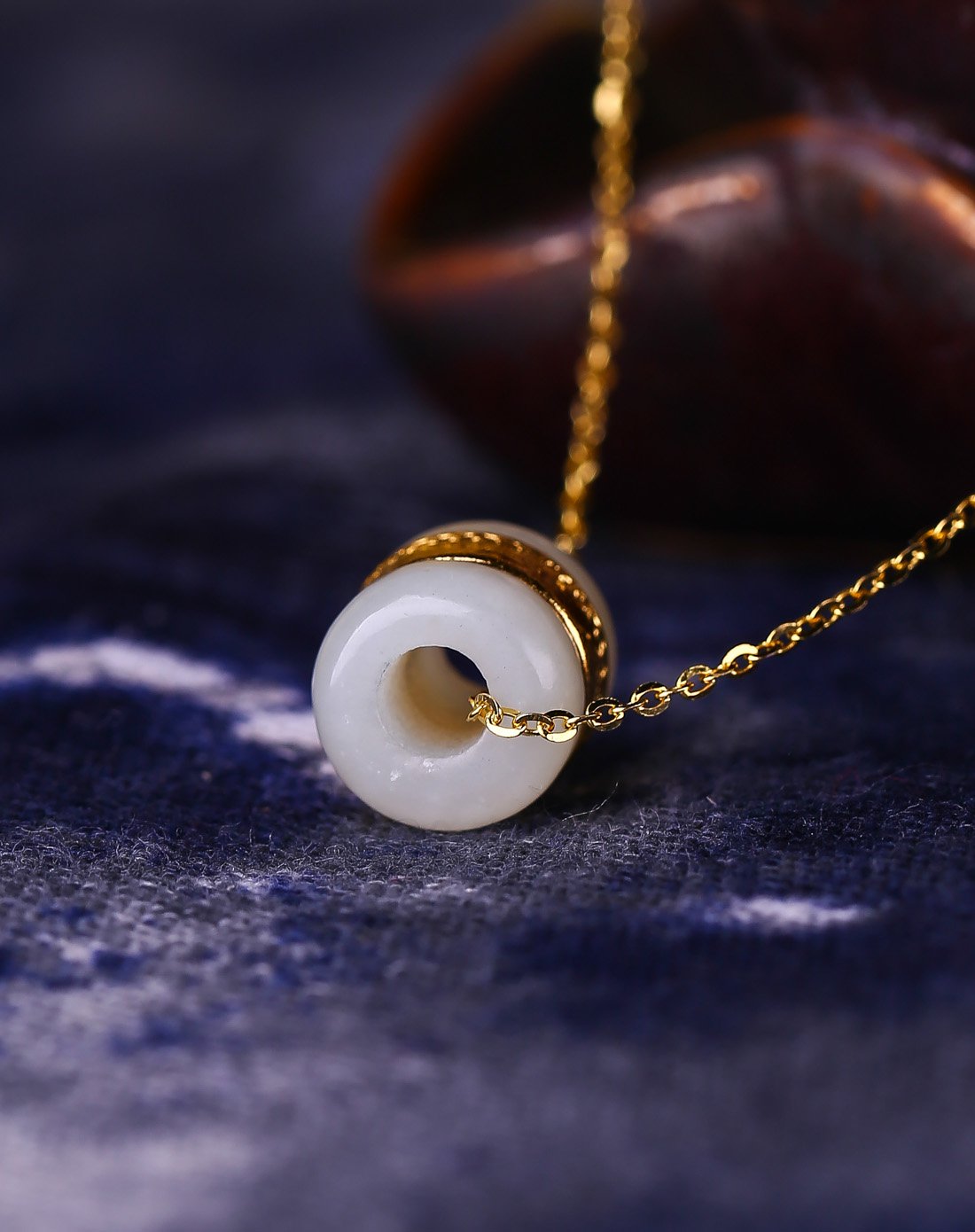 特惠 和田玉转运珠吊坠附证书