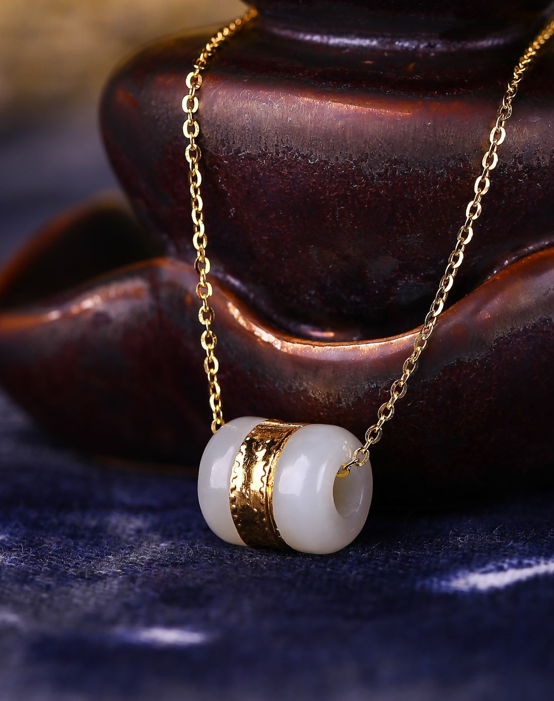 特惠 和田玉转运珠吊坠附证书