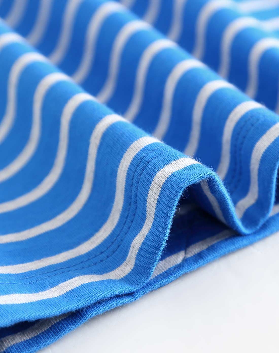 男童短袖纯棉t恤品蓝色