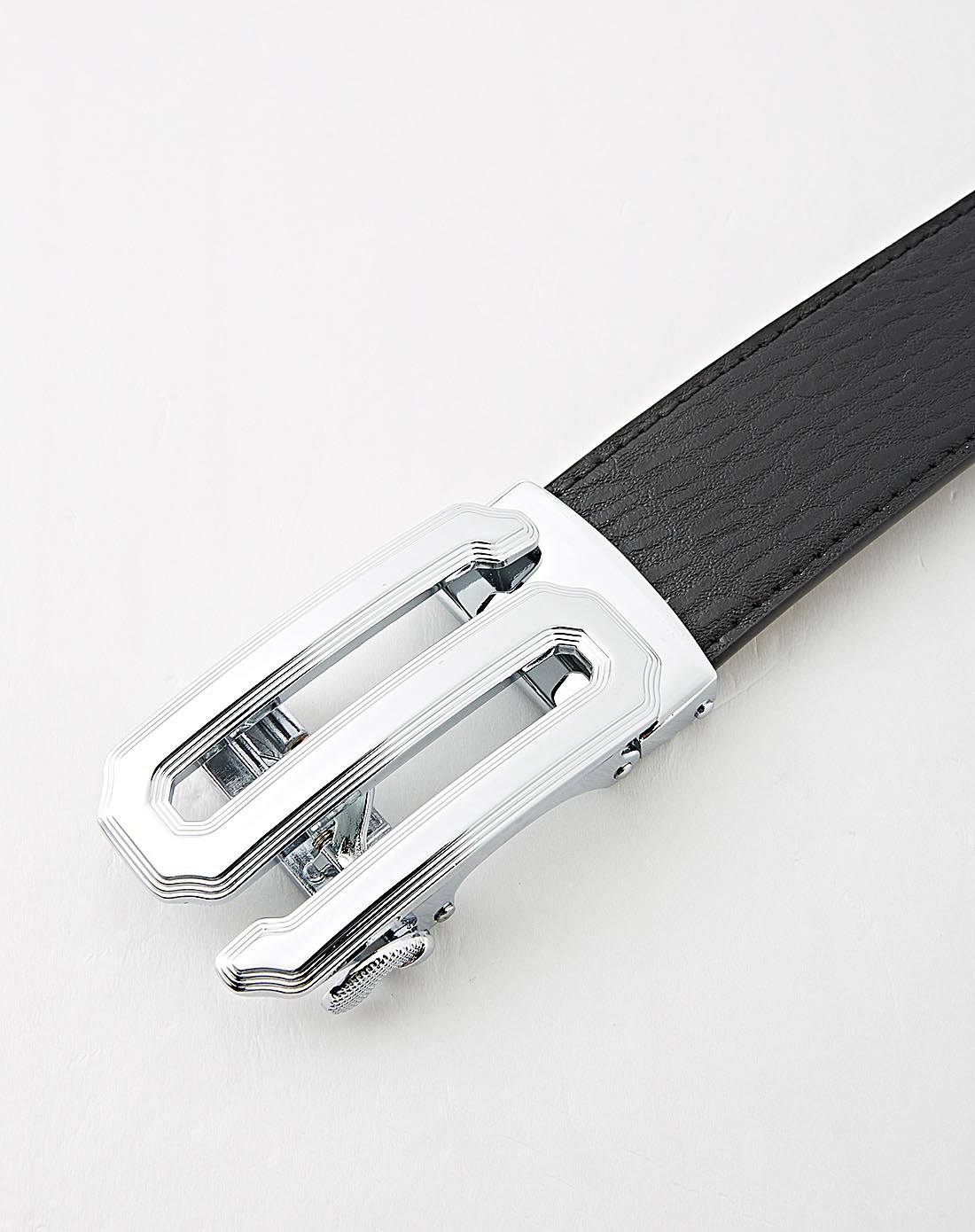 商务时尚镂空扣头自动扣皮带黑色