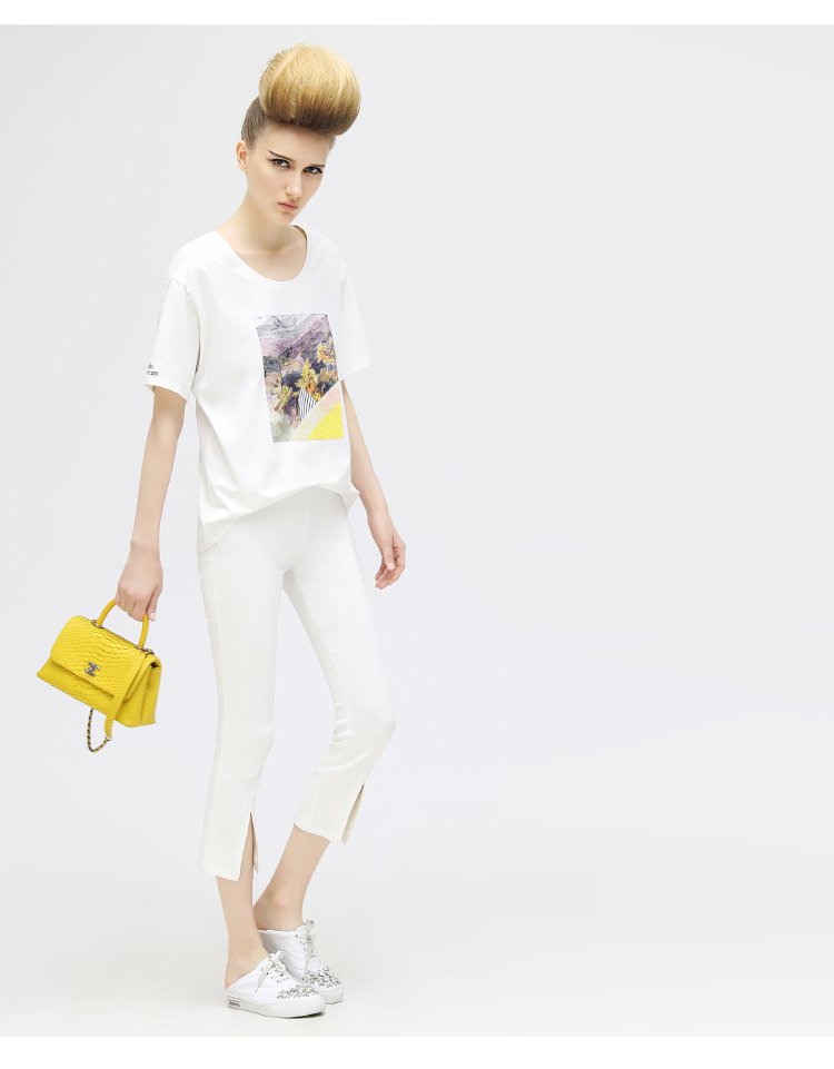 cocobella女装专场 印花亮片刺绣拼接休闲短袖t恤 风格: 运动休闲