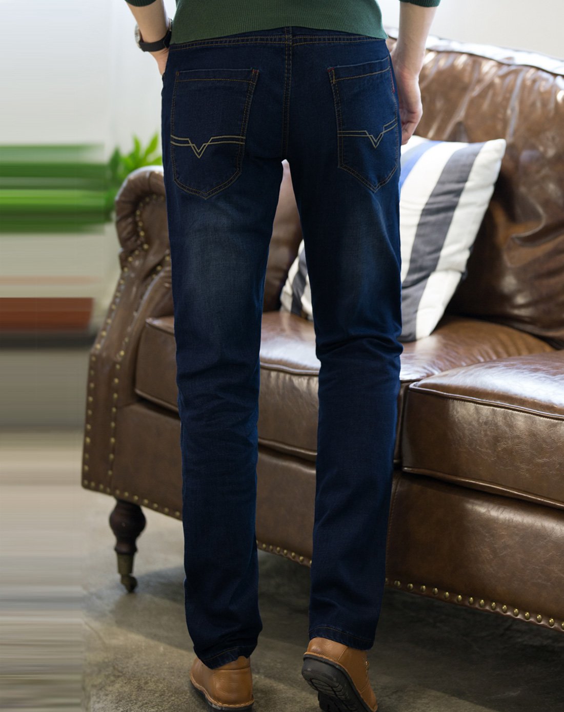 百圆裤业男款舒适休闲牛仔裤