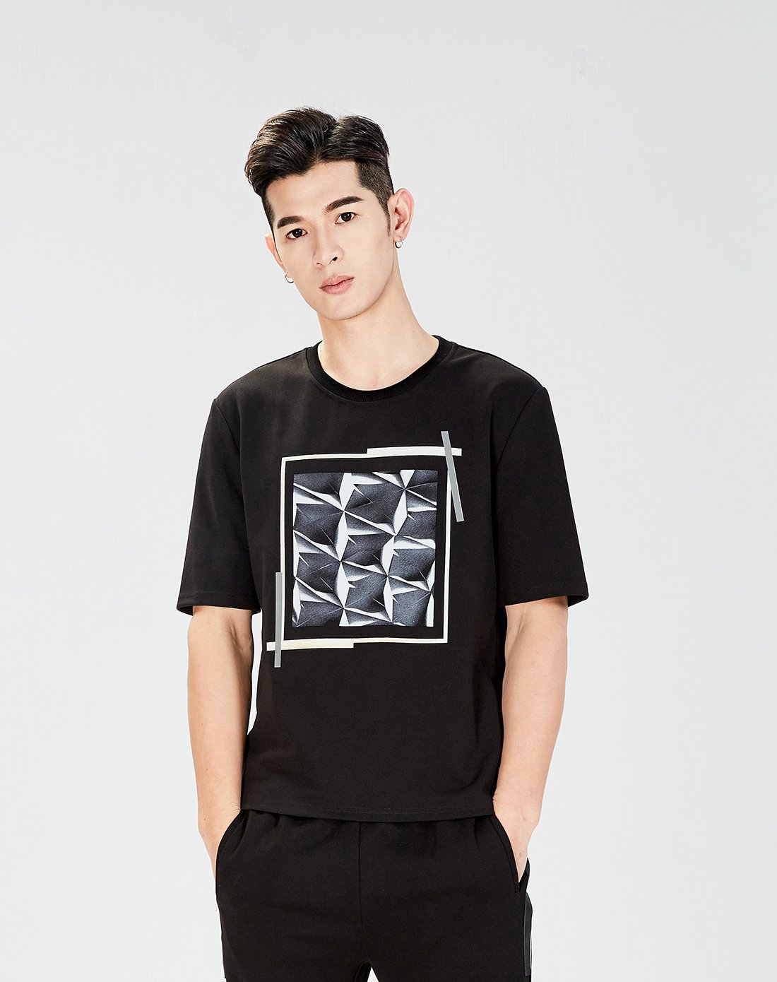 时尚无领短袖t恤