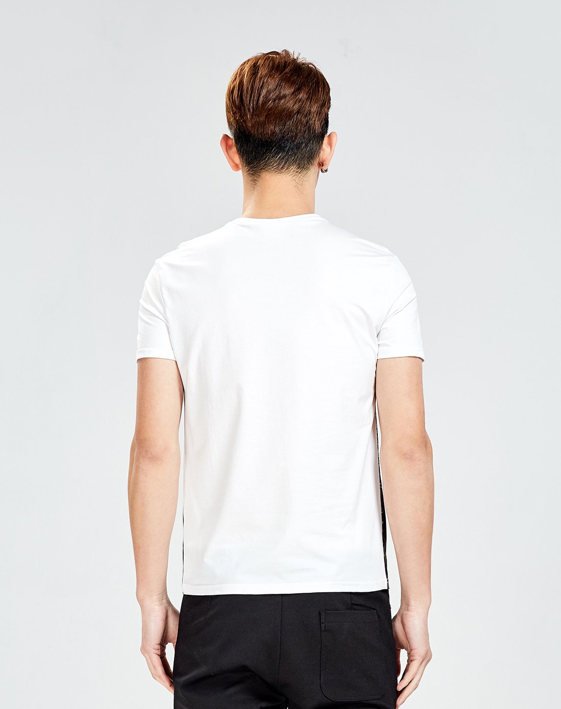 舒适无领短袖t恤