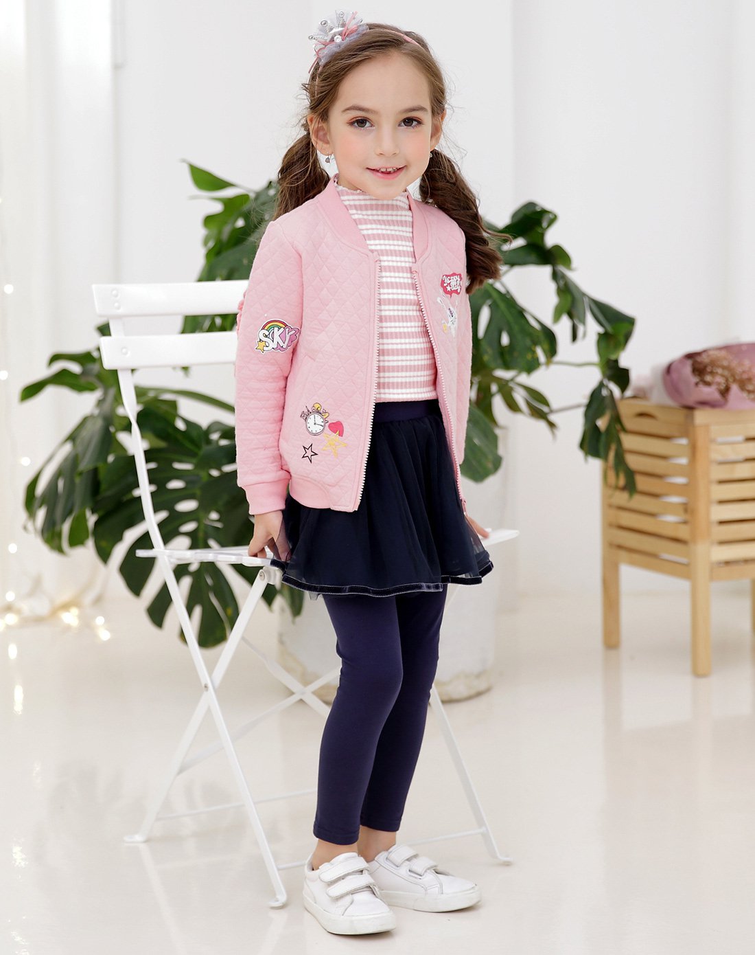 osa欧莎童装 女童甜美可爱趣味印花百搭棒球领气质外套