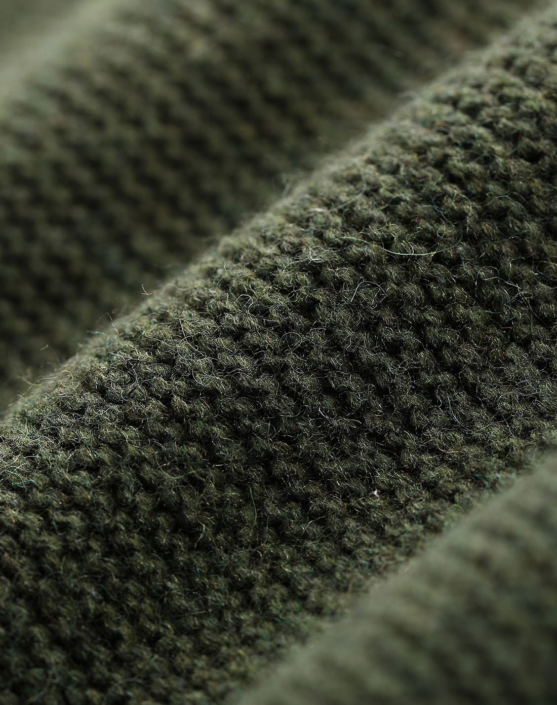 【冬新款】简约通勤高领竖纹肌理拼接毛衣