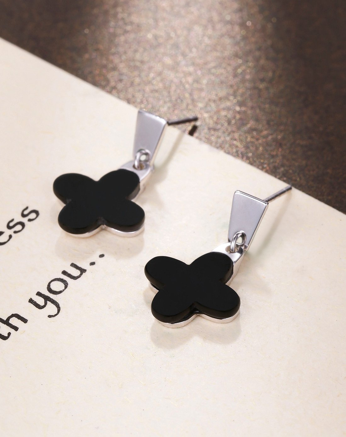 【时尚饰品】s925银日韩版甜美个性四叶草耳坠女气质耳环饰品