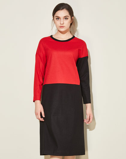 juzui/玖姿黑红拼色宽松h型圆领中长款长袖连衣裙