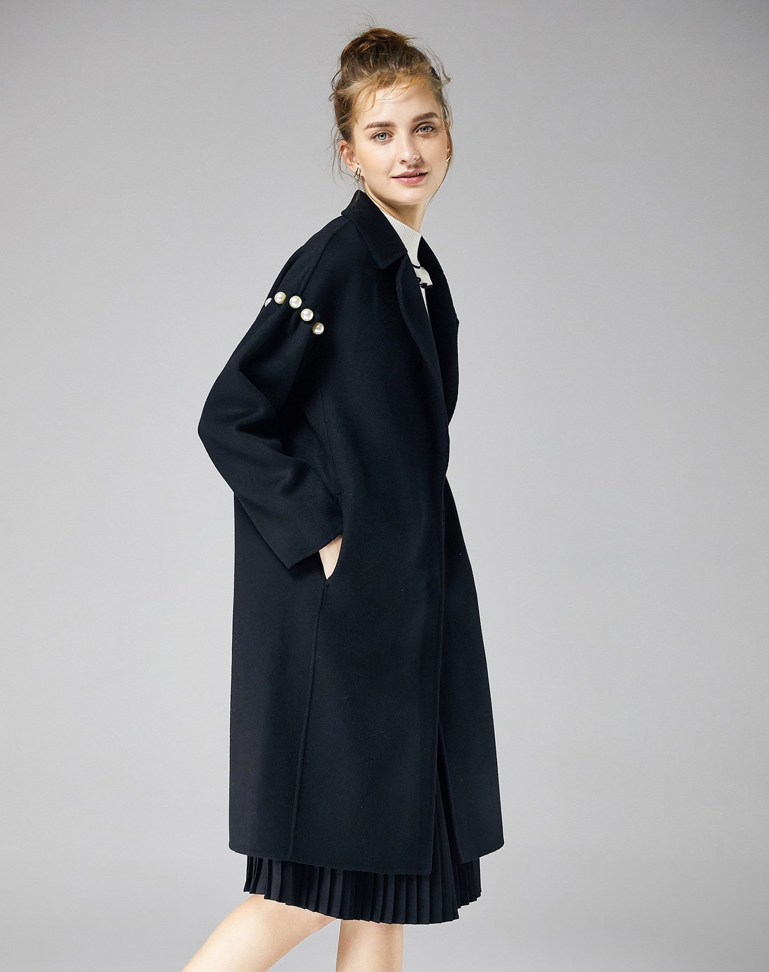 安娜蔻大衣新款冬西装翻领简约廓形肩部钉珠外套女kwxd72102000_唯品