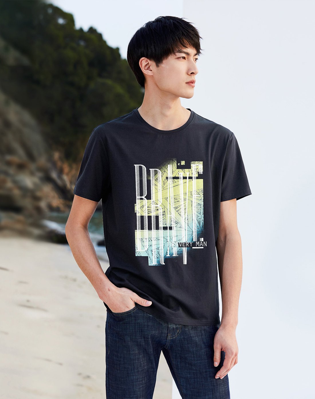 夏季热销时尚花纹短袖t恤圆领男士t恤短袖