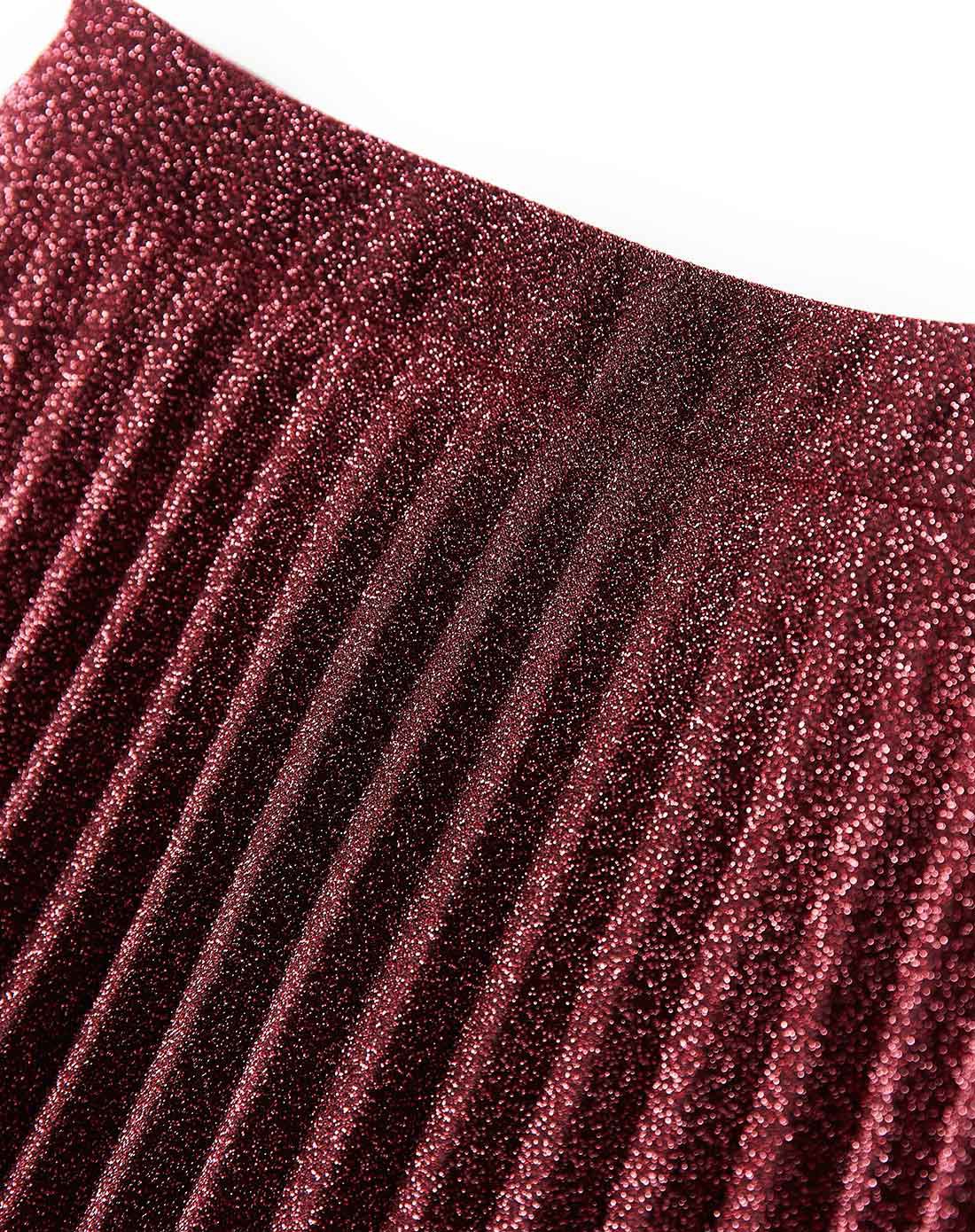 紫红色光感面料修身高腰百褶半身裙