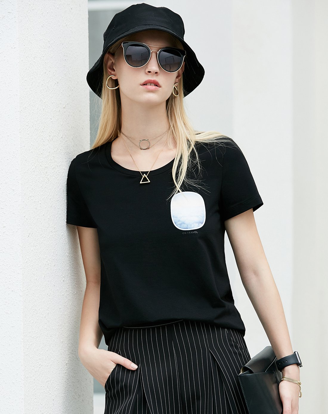 amii-夏日造型,时髦有腔调气质休闲修身显瘦百搭印花logot恤