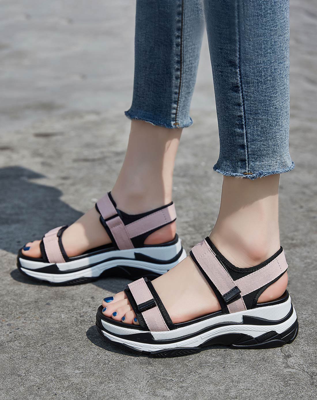 zhr 2018夏季上新【魔术贴】ins厚底原宿舒适增高运动凉鞋