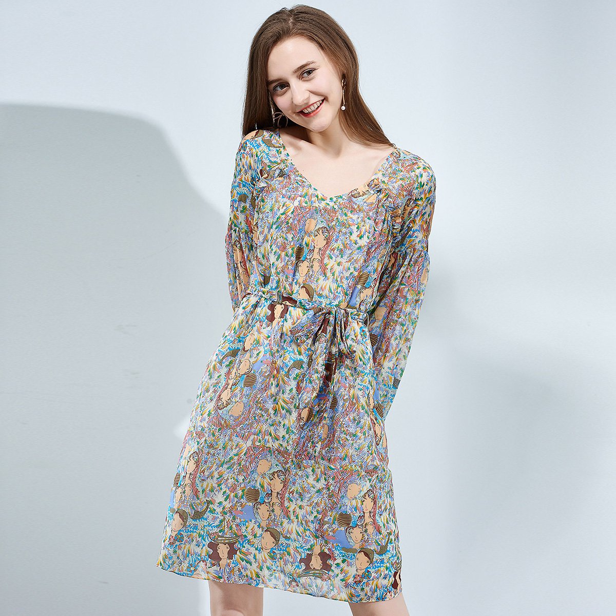 真丝碎花连衣裙女2018春夏新款休闲宽松桑蚕丝裙