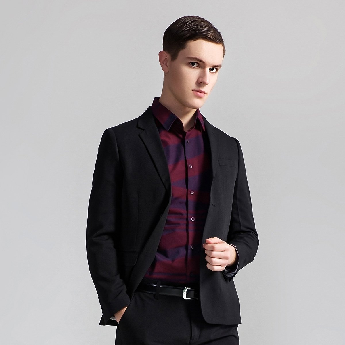 春季青年男士商务休闲英伦纯色便西修身款小西装外套