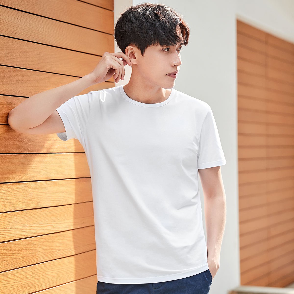 夏季新款男式t恤简约潮流舒适亲肤棉青年男士t恤短袖