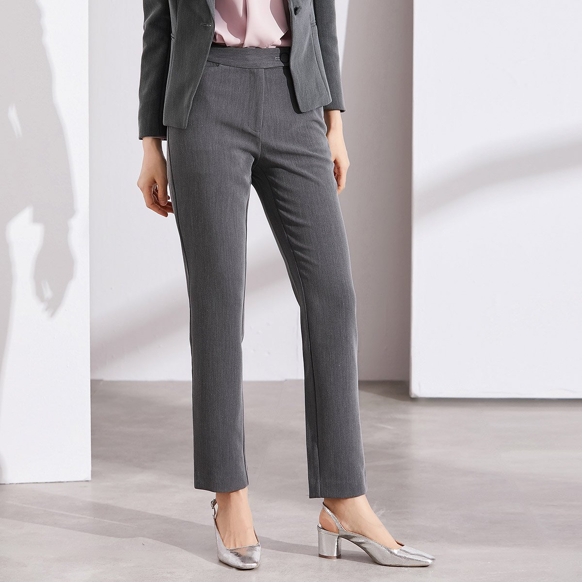 纯色简约通勤双口袋四季可穿ol商务职业西装裤百搭女士直筒长裤
