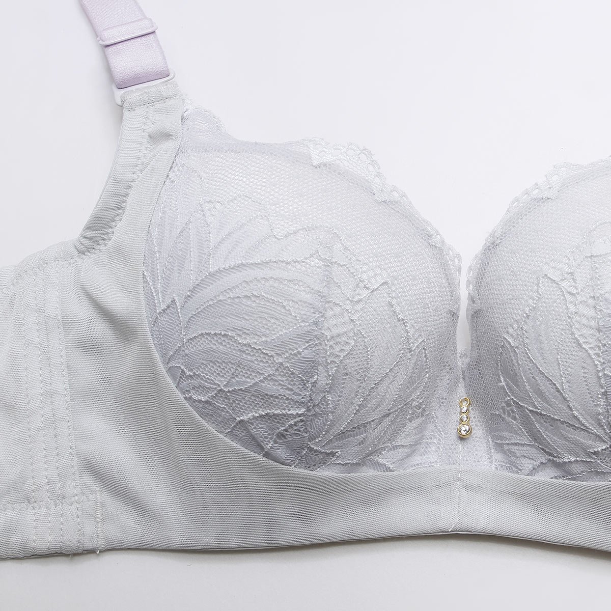 都市丽人 侧收聚拢上托性感蕾丝中厚女士文胸胸罩内衣 迷人紫 b70