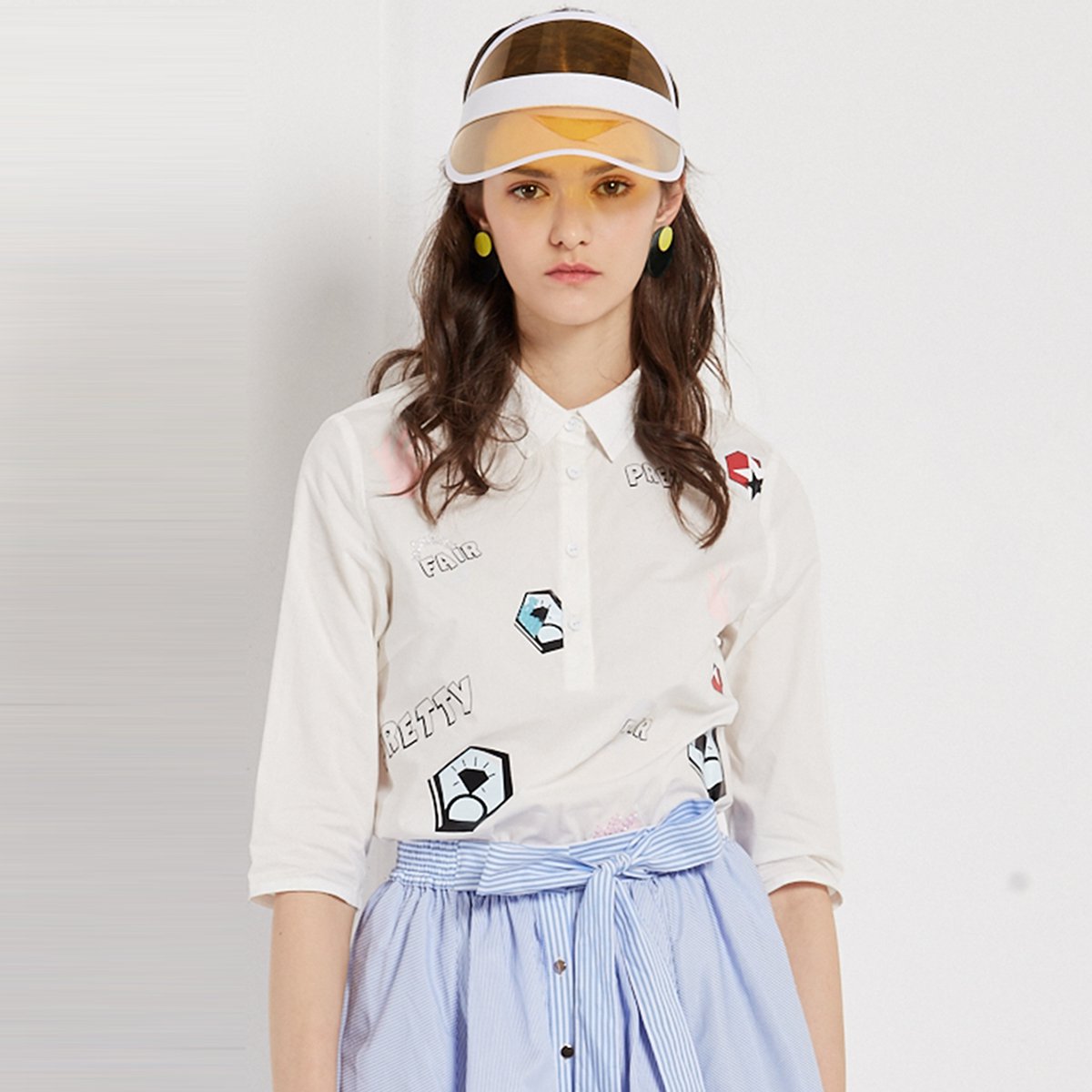 马克华菲女装底价特惠专场2018春夏新款印花翻领五分袖衬衫