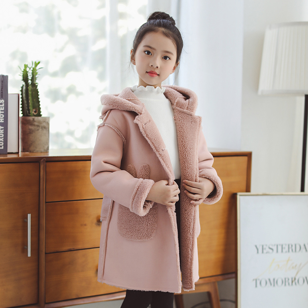 凡兔童装2018冬季新款女童外套皮毛一体连帽棉衣中大童