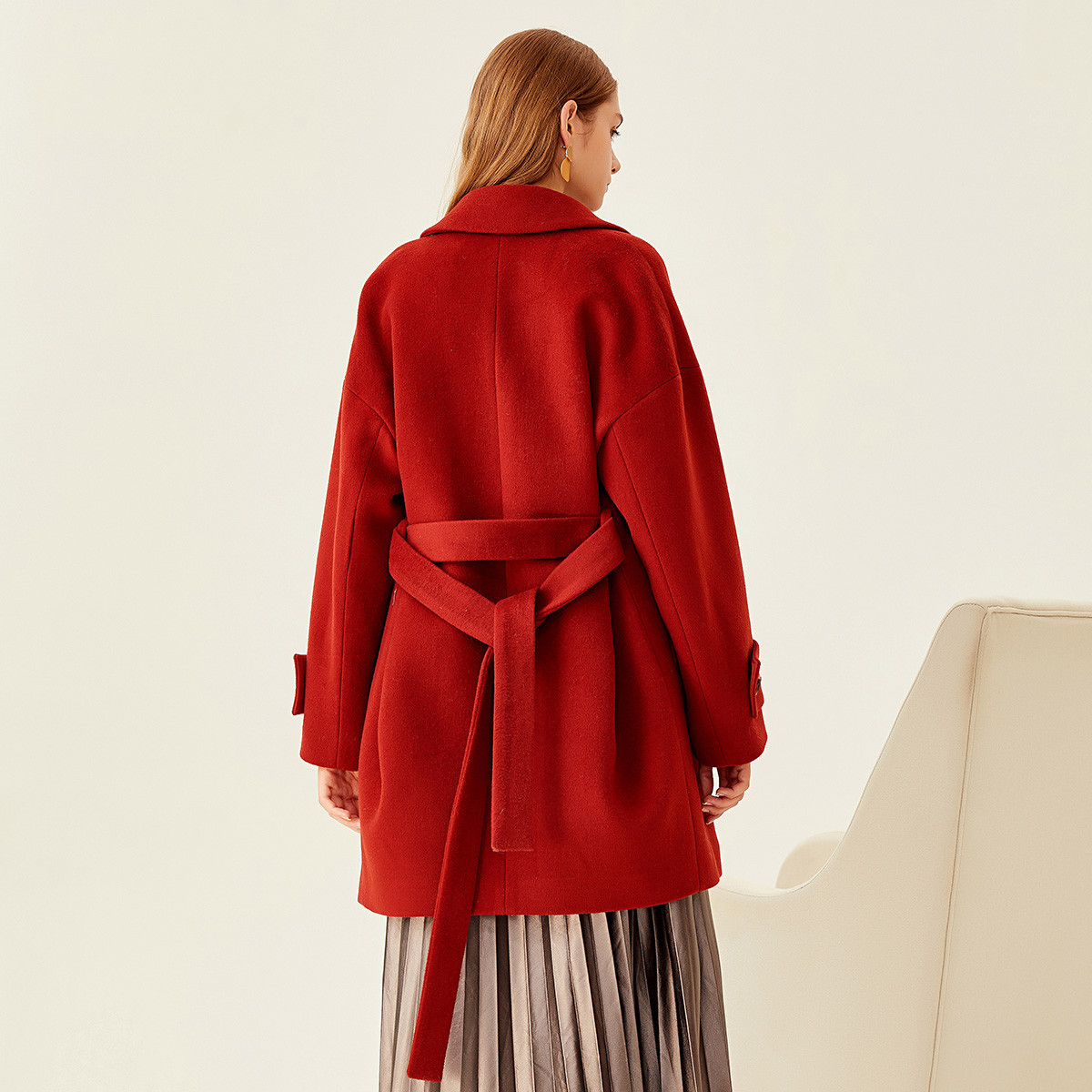 红咖色翻领双排扣中长款毛呢大衣