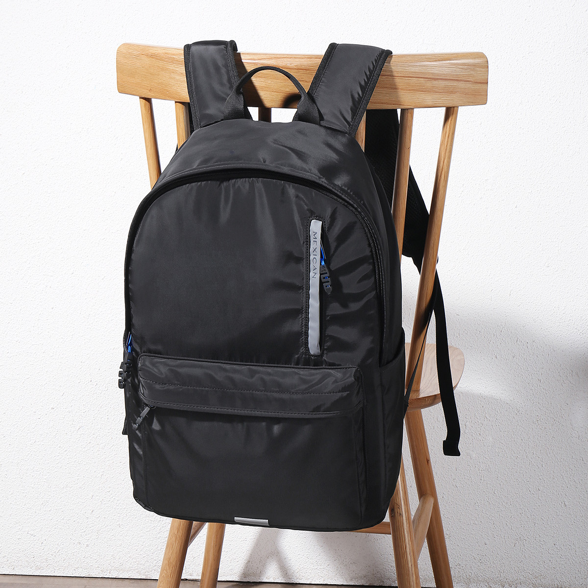 【限时直降】稻草人电脑包男女情侣书包双肩包运动旅行双肩背包男