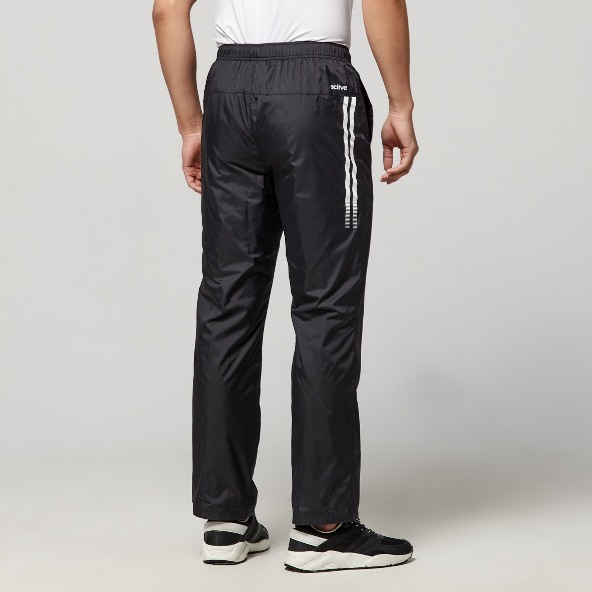 鸿星尔克 加厚时尚舒适男款运动长裤 综训系列男裤