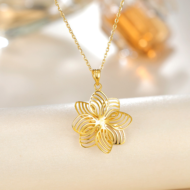 梦金园 镂空繁花18k金吊坠彩金吊坠(不含项链)
