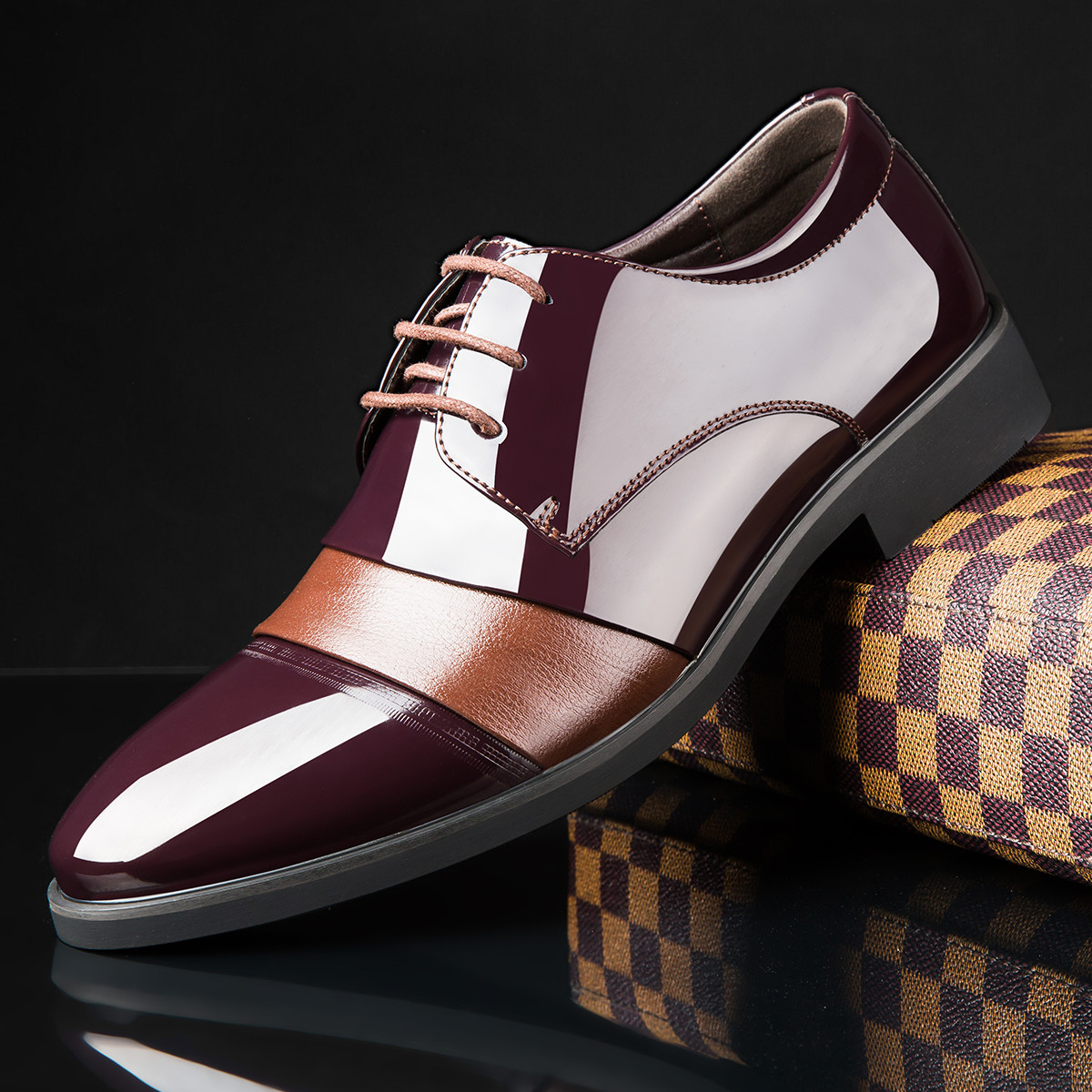 稻草人冬季新款商务皮鞋镜面亮皮商务休闲鞋漆皮时尚百搭鞋子男