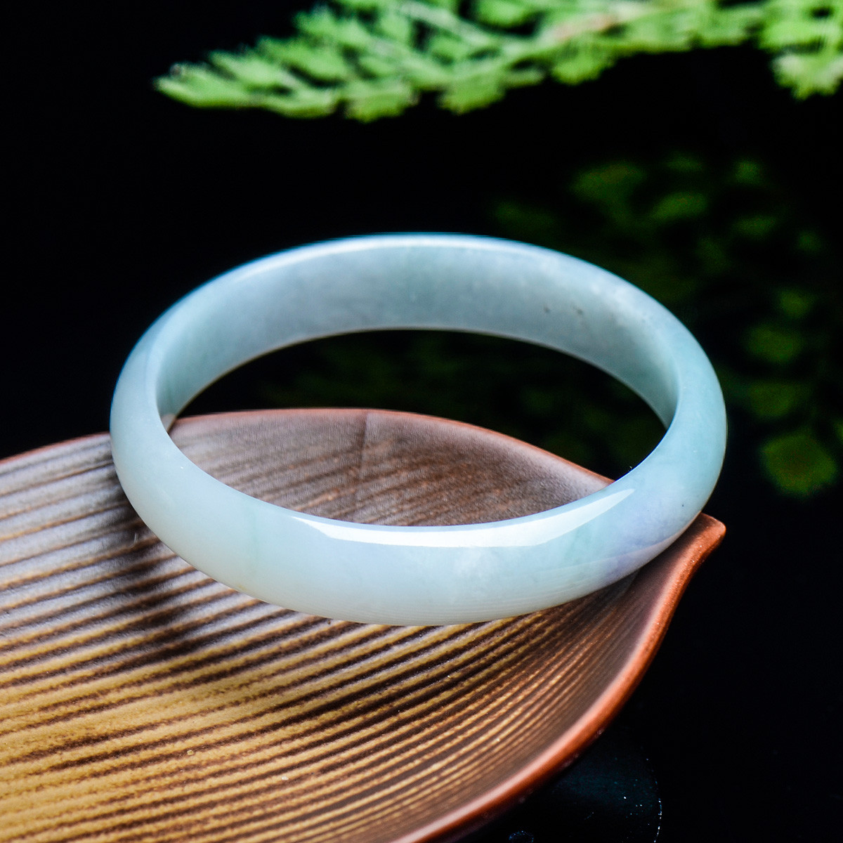 冰种椭圆翡翠贵妃镯/a货玉镯/玉手镯玉器附证书