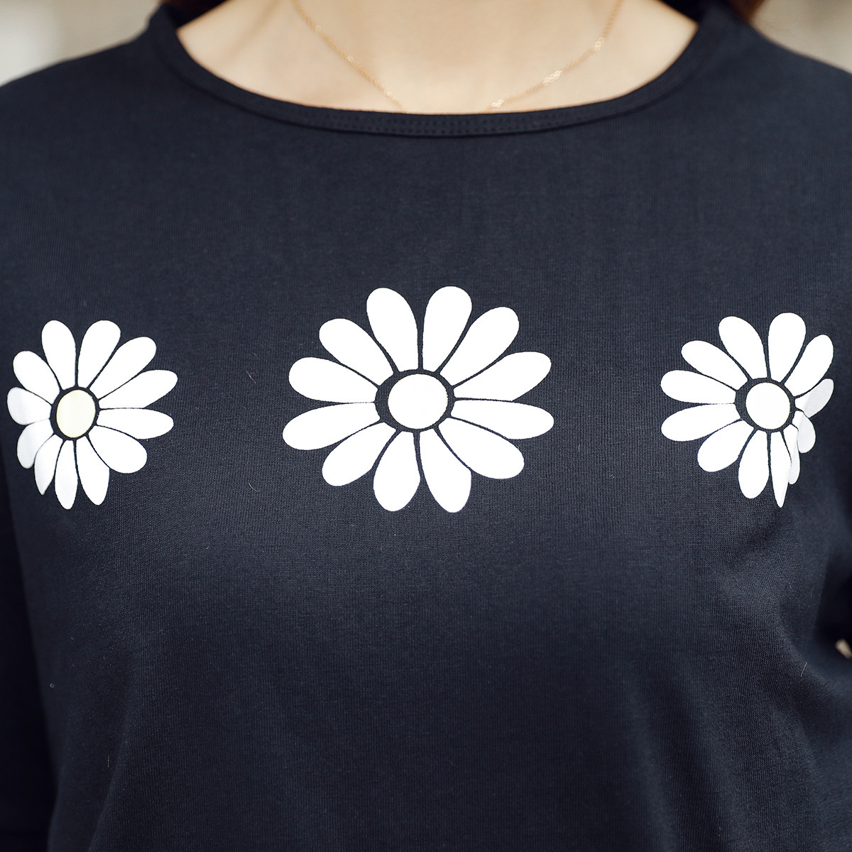女款圆领套头上衣韩系甜美风小雏菊图案印花短袖t恤