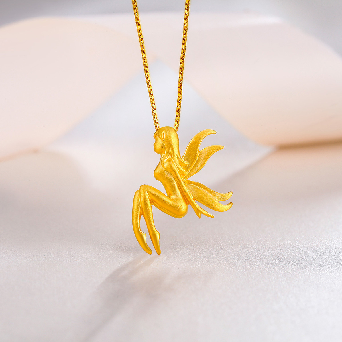 金至尊 足金精灵天使黄金吊坠 计价