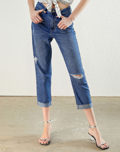 【2019夏装新款】衣香丽影破洞牛仔裤收腰九分直筒裤子