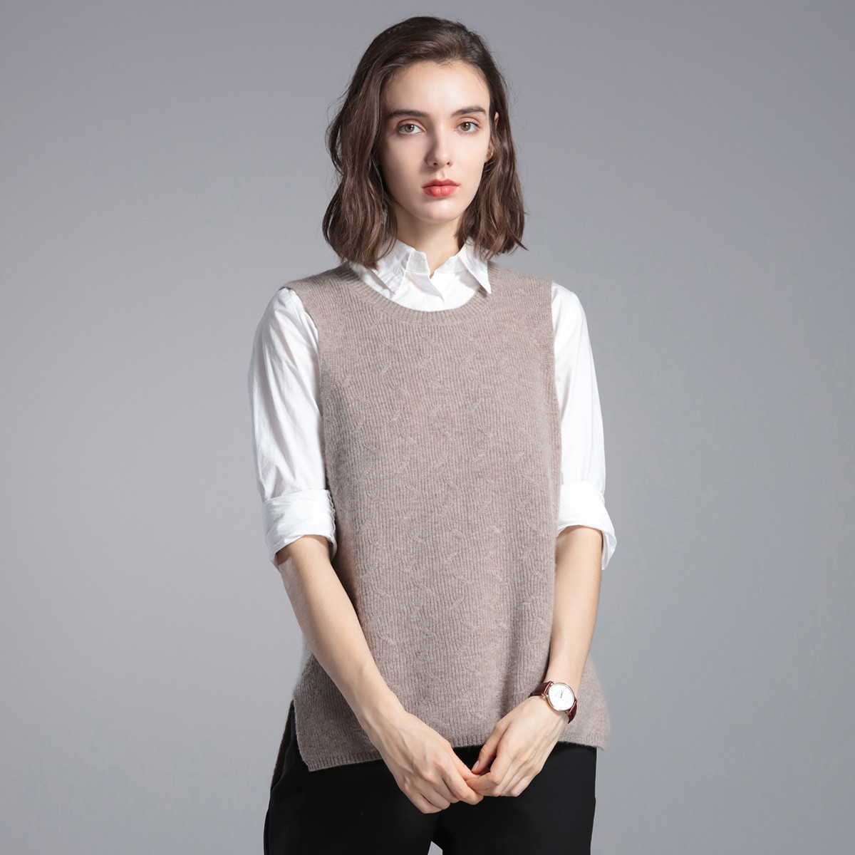 秋冬款100%山羊绒圆领背心无袖保暖羊绒衫
