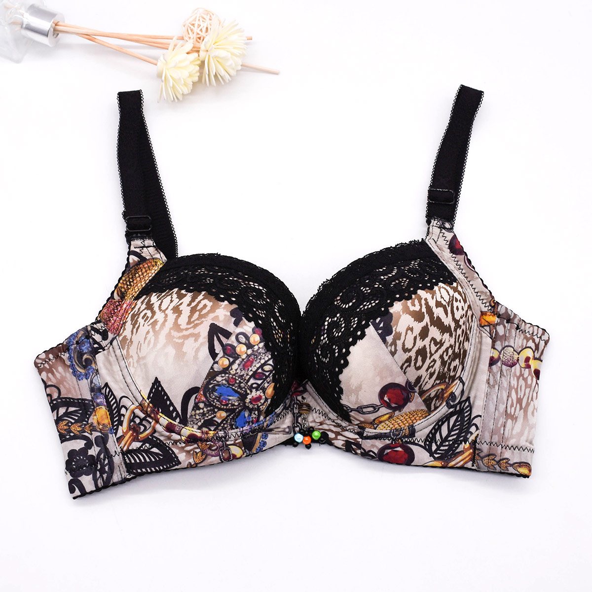 特色工艺花片装饰内衣 调整型聚拢有钢圈胸罩文胸