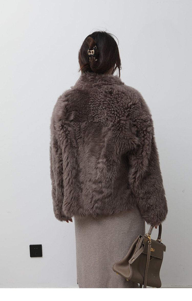 2021秋冬新款托斯卡纳羊皮毛一体大衣女羊毛皮草外套小翻领