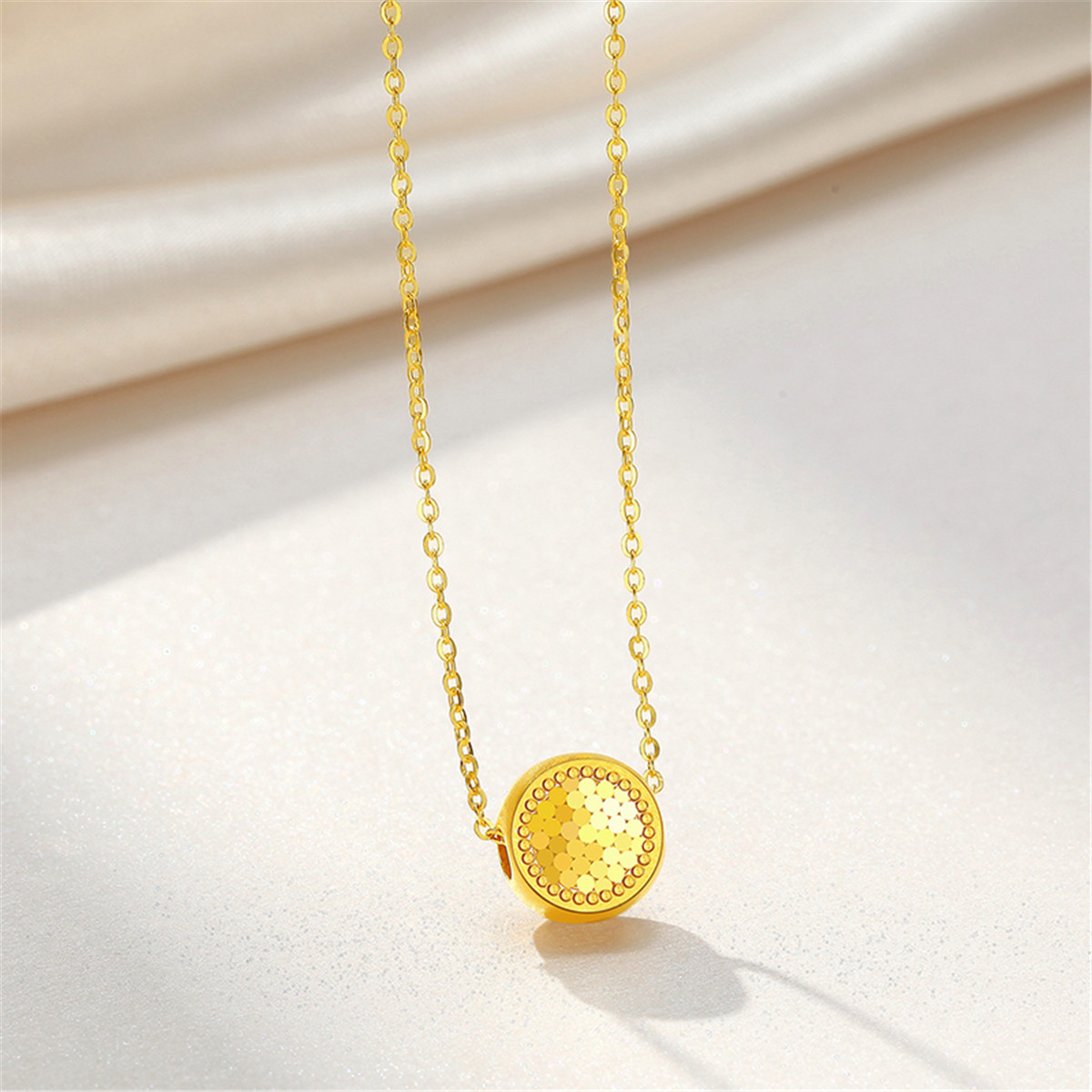 伟德bv1946官网-AI时代年轻人是创造者而不是适应者